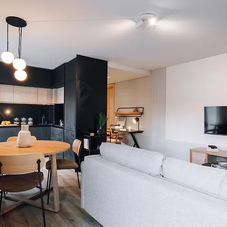 شقة Oliveira - 1 Bedroom, Parking In Parque Nacoes *