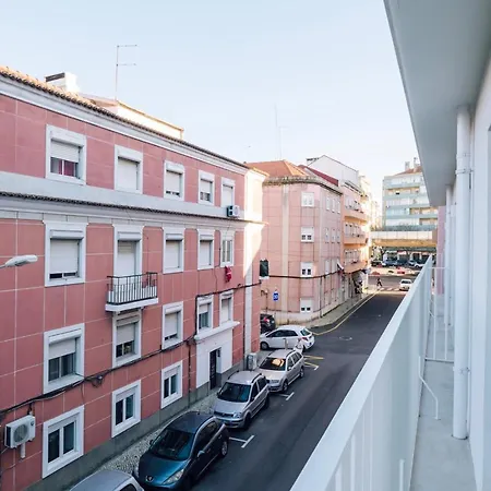 Appartement Oliveira - 1 Bedroom, Parking In Parque Nacoes