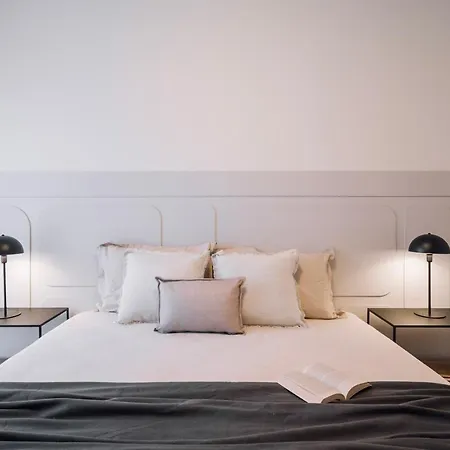 Oliveira - 1 Bedroom, Parking In Parque Nacoes * Лиссабон