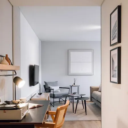 Oliveira - 1 Bedroom, Parking In Parque Nacoes *